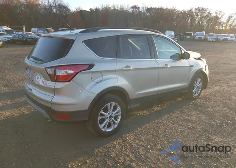 2018 Ford Escape Se из США, поврежденный, VIN 1FMCU0GD5JUA93856